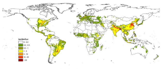 Nitrogen emissions from agriculture in 2050 (under projected warmer, drier climate change scenario with medium socioeconomic change and 20% nutrient use efficiency improvement for fertilizers)
