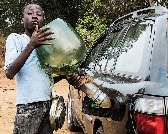 Fuel subsidies in Nigeria create a huge black market.  Photo: Willem Heebaart