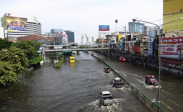 Thailand flood, 2011.  Photo Credit: Mathias Eick EU/ECHO