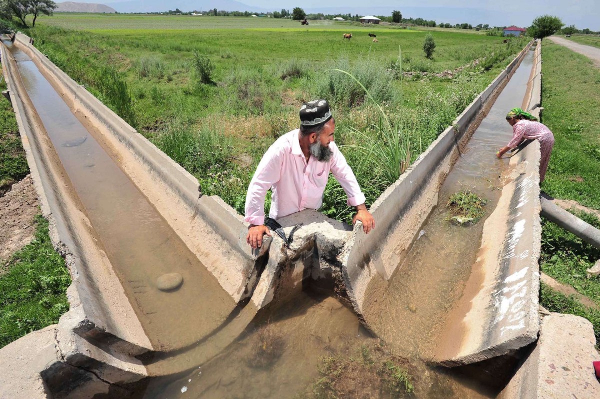 irrigating Tajikistan