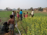 Groundwater Irrigation in West Bengal100_1260