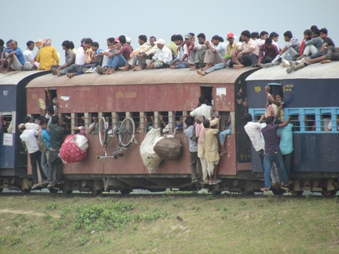 The Janakpur - Jayanagar railway which crosses the Nepal-India border has for decades been used by would be migrants from the Nepal Tarai, searching for new opportunities in Indian urban centres.