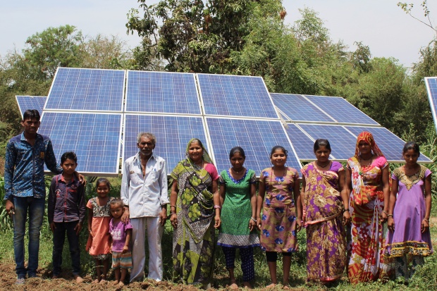 Farmer beneficiaries of the Dhundi Solar Pump Irrigators' Cooperative, Gujarat, India. The cooperative was established with originally six members, which is the first such model in the world. Photo: IWMI