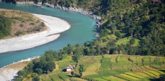 Nepal’s Koshi River Basin faces an uncertain climate future. Photo: Fraser Sugden / IWMI